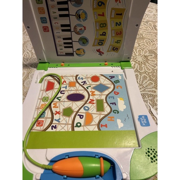 Leap Frog Leap Start Portable Learning System with 2 Books - Picture 5 of 12
